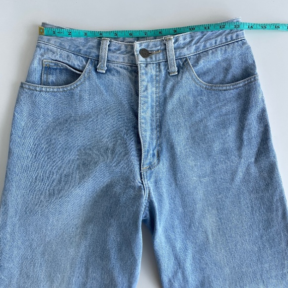 VTG Guess high waist mom jeans - Picture 9 of 11